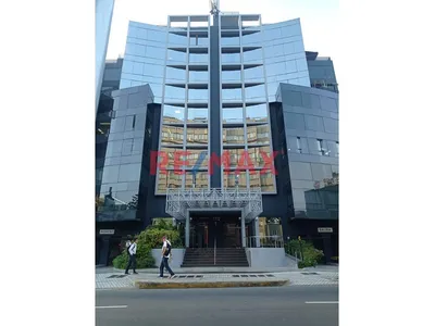 Oficina En Venta – Centro Empresarial El Bosque, San Isidro