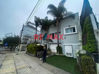 Vendo Casa Como Terreno En Av.. Reducto - Miraflores