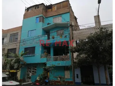 Venta De Casa A Pasos Estacion Jamaica Y Parque Sinchi Roca En Comas