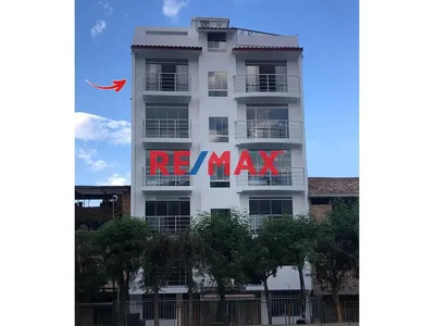 Se Vende Departamento En 6To Piso, 105.38 M2, Edificio Con Ascensor El Sauce, Cajamarca