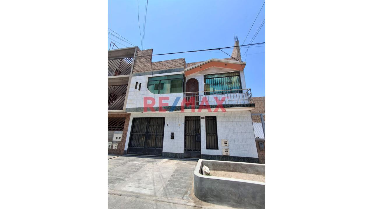 Venta Departamento En 1Er Piso Con Cochera En Urb Coopip Distrito San Martín De Porras