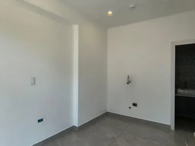 Alquiler de Local Comercial en Victor Larco Herrera - Trujillo 0 Dormitorio 
