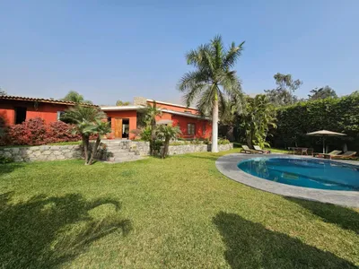 Venta de Casa en Chaclacayo - Lima 5 Dormitorios 