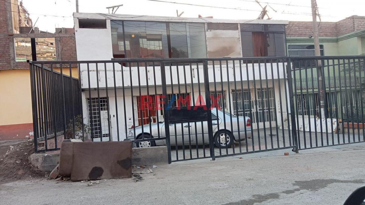 Venta de Casa en Comas - Lima 4 Dormitorios 