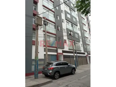 Mini Departamento A Pocos Minutos Del Jockey Plaza