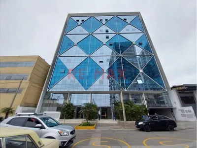 Oficina En Venta – Edificio Empresarial Tanguis – La Victoria
