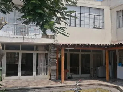 Casa en venta · Calle Blanco N 2, San Isidro · 644 m², 3 dorm.