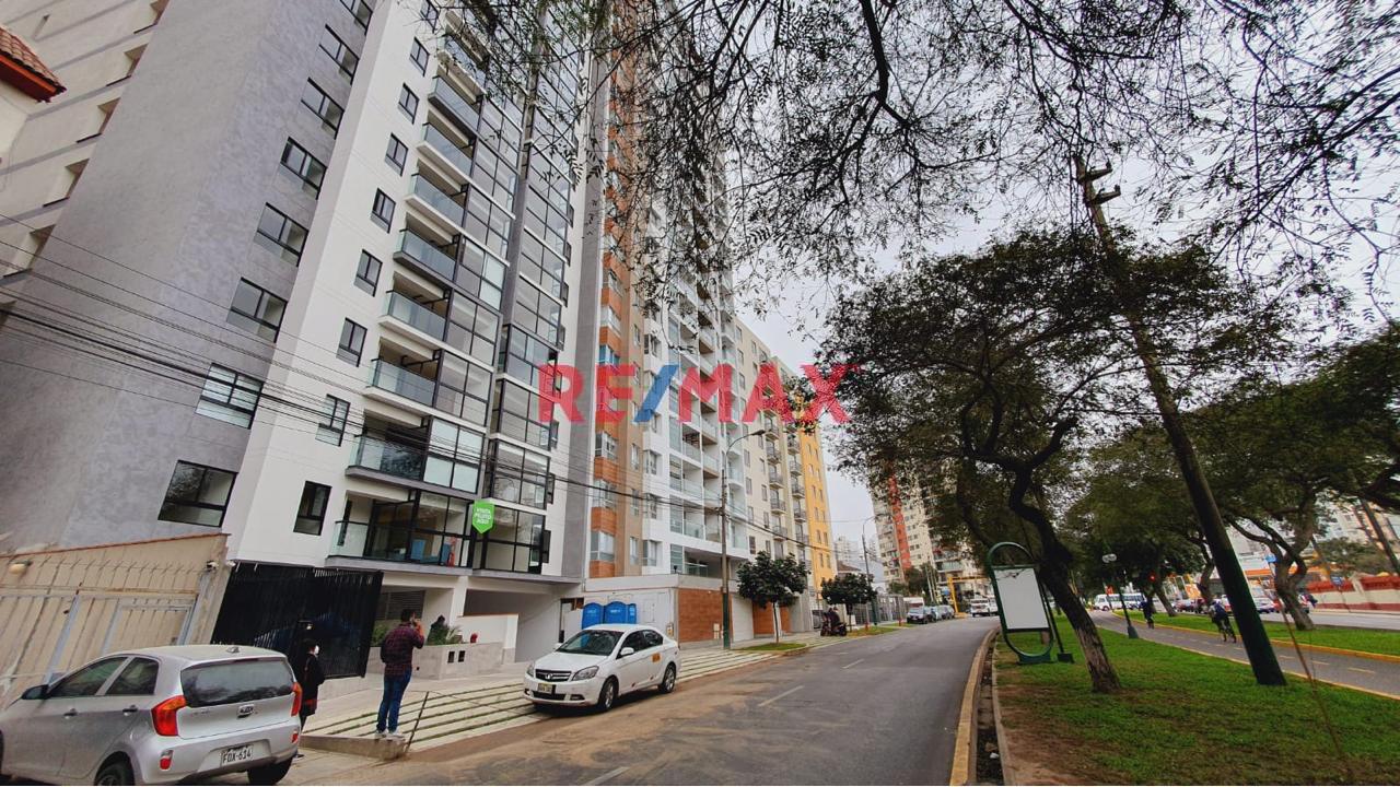 Vendo Hermoso Duplex En Jesus Maria Frente A La Upc 🏙️🏙️