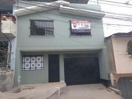 Venta de Casa en San Juan de Miraflores - Lima 5 Dormitorios 