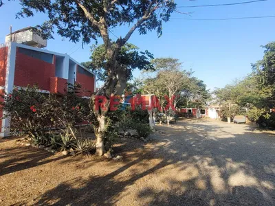 Se Vende Terreno Con Edificación De Hotel-Carretera Industrial A Un Paso Del Óvalo Grau-2900M2-$2'250,000