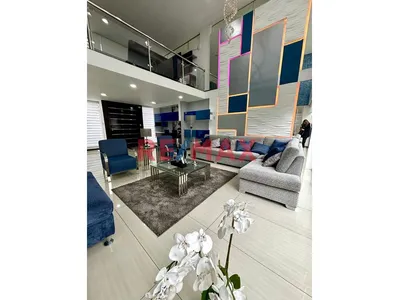 ¡𝐒𝐞 𝐚𝐥𝐪𝐮𝐢𝐥𝐚 𝐡𝐞𝐫𝐦𝐨𝐬𝐚 𝐜𝐚𝐬𝐚 𝐭𝐨𝐭𝐚𝐥𝐦𝐞𝐧𝐭𝐞 𝐚𝐦𝐨𝐛𝐥𝐚𝐝𝐚 𝐞𝐧 𝐋𝐚 𝐏𝐥𝐚𝐧𝐢𝐜𝐢𝐞, 𝐂𝐞𝐫𝐫𝐨 𝐂𝐨𝐥𝐨𝐫𝐚𝐝𝐨, 𝐀𝐫𝐞𝐪𝐮𝐢𝐩𝐚