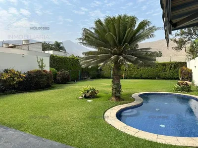 Venta de Casa en La Molina - Lima 4 Dormitorios