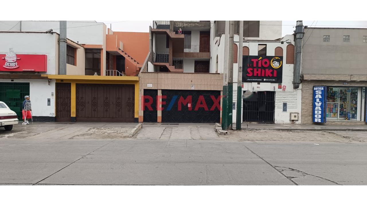🌟 Local Comercial En Un Primer Piso Puerta A Calle, Frente Al Inen, Av. Aviación  Cuadra 38, Surquillo