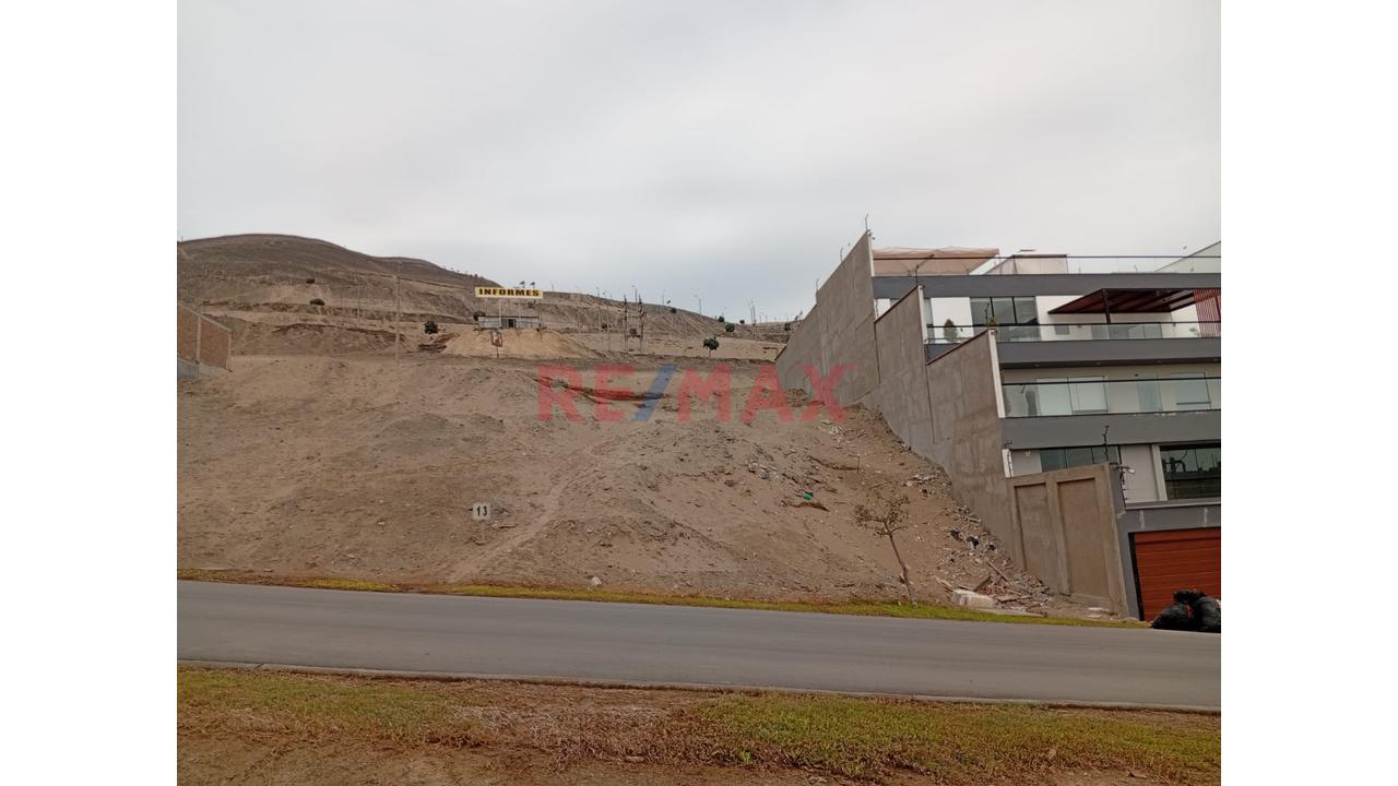 Tu Refugio Sobre La Ciudad. Amplio Terreno En Venta En Casuarinas Sur. Surco