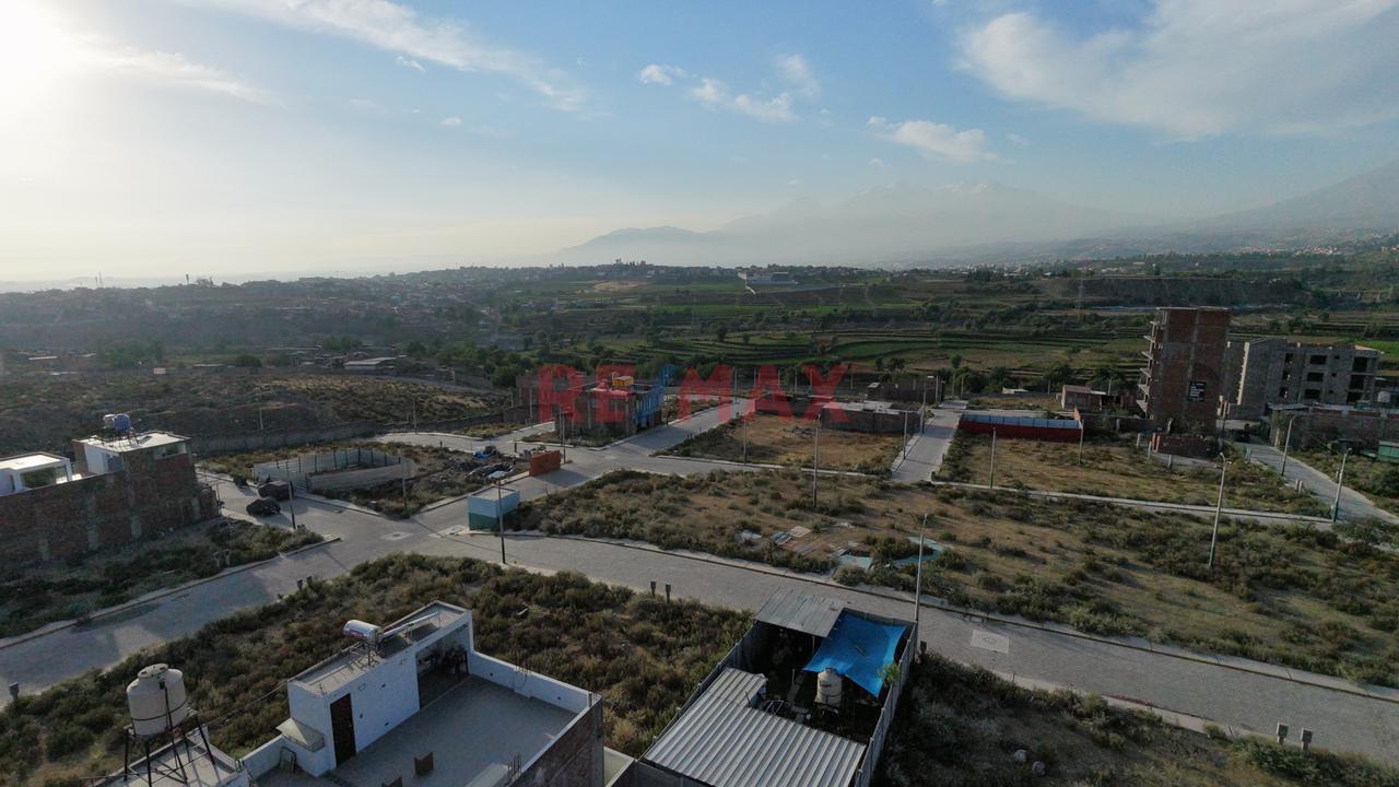 🏡 ¡Tu Nuevo Hogar En Urbanizacion Cerrada Te Espera En Sabandía! 🌳