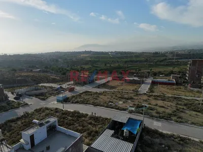 🏡 ¡Tu Nuevo Hogar En Urbanizacion Cerrada Te Espera En Sabandía! 🌳