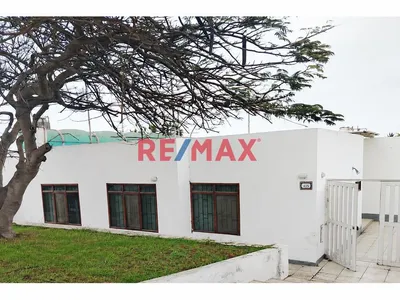 Vive Frente Al Mar: Casa De Playa De 396 M² En Country Club Santa Rosa