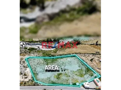 Terreno En La Av. Chacapi Ideal Para Inversión
