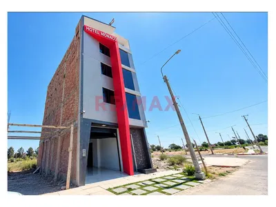 Local Comercial en alquiler · Mz B Lote 29 Urb. Alameda Real, Lambayeque · 97 m², 10 dorm.