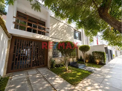 🏡 ¡La Ubicación Que Buscabas Para Vivir O Invertir En San Miguel!