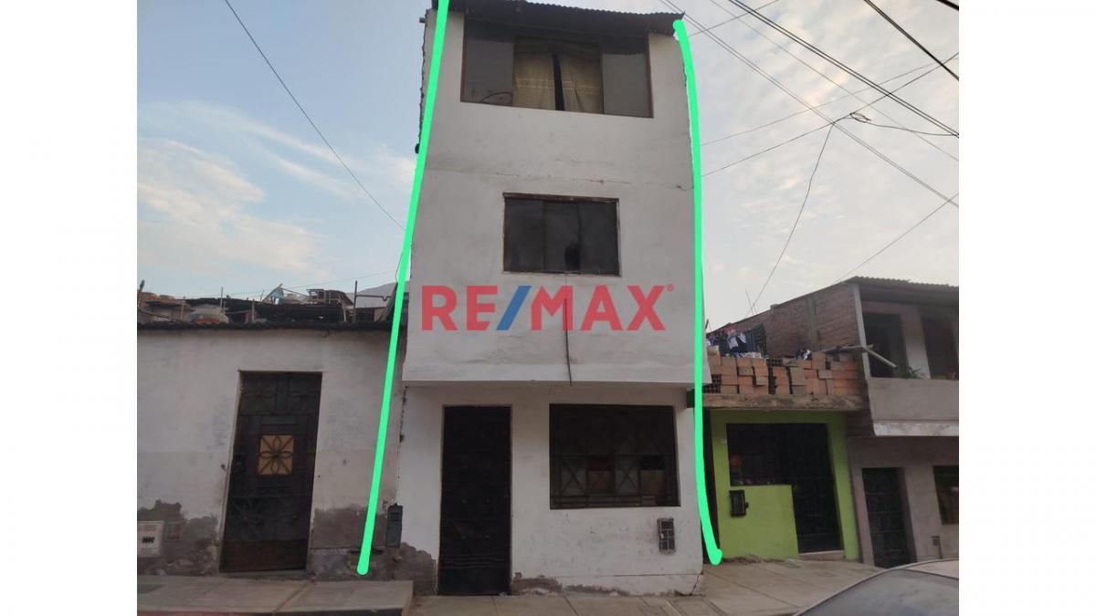 Venta de Casa en Comas - Lima 5 Dormitorios 