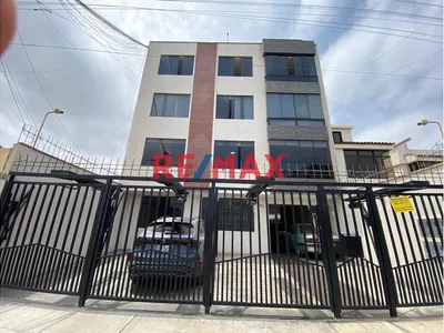 Vendo Departamento En Piso 2 Con Cochera En Urb Las Magnolias Surco