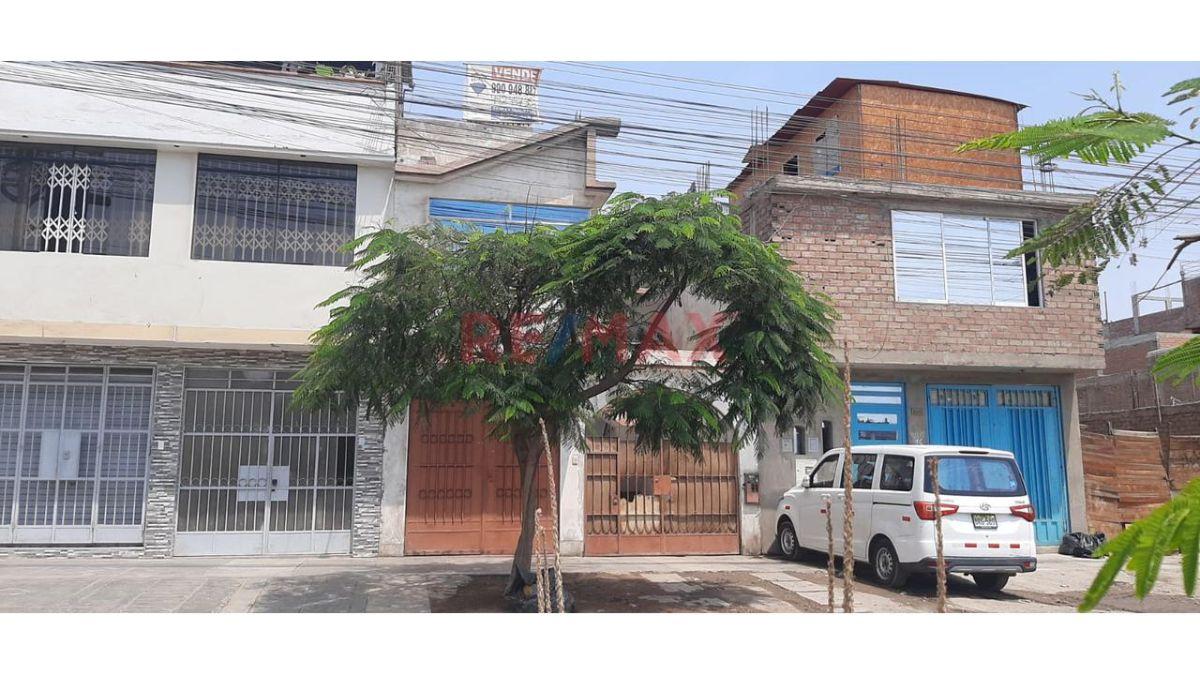Venta de Casa en Carabayllo - Lima 8 Dormitorios 