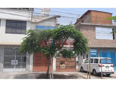 Venta de Casa en Carabayllo - Lima 8 Dormitorios 