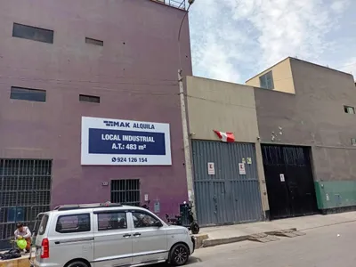 Alquiler de Local Industrial en Ate - Lima 0 Dormitorio 