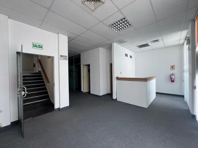 Venta de Local Comercial en San Isidro - Lima 0 Dormitorio 