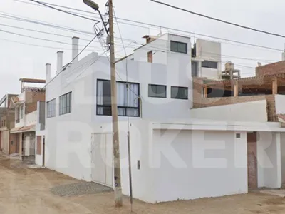 Venta de Casa en San Bartolo - Lima 4 Dormitorios 