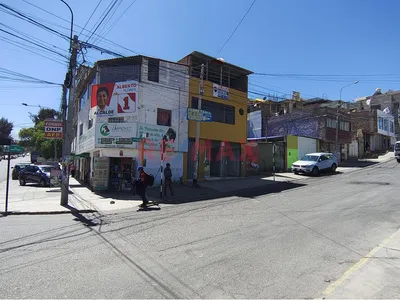 Vendo Casa Comercial En Esquina, Pachacutec - Cerro Colorado