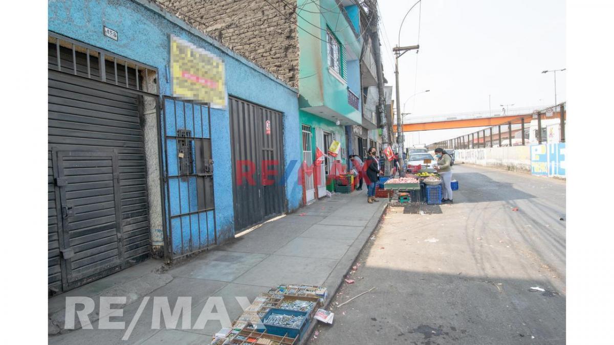 Venta de Local Comercial en San Martín de Porres - Lima 4 Dormitorios 
