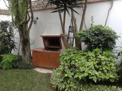 Venta de Casa en Santiago de Surco - Lima 4 Dormitorios