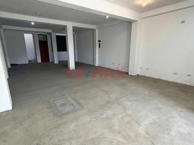 Local Comercial De 114 M² Con Luz Trifásica – En Estreno - Ideal Para Negocio, Academia, Gimnasio O Almacén