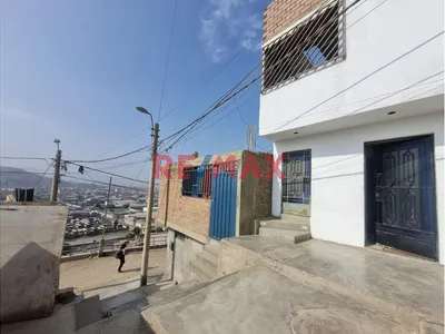 ¡Oportunidad En Puente Piedra! Casa De 2 Pisos Con Entradas Independientes – Ideal Para Vivir