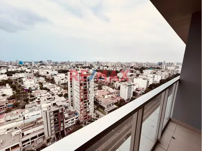 Alquiler De Departamento | 67 M² | 3 Dormitorios | Av. Tomás Marsano Cdra. 19