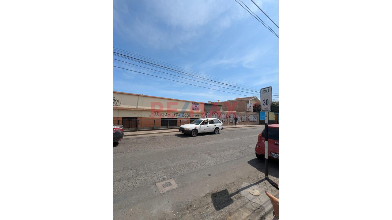 Se Vende Centrico Terreno