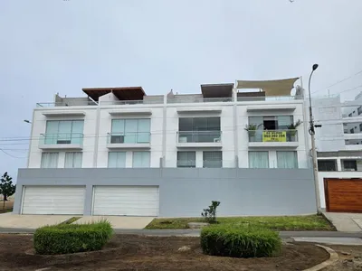 Venta de Casa en San Bartolo - Lima 4 Dormitorios 
