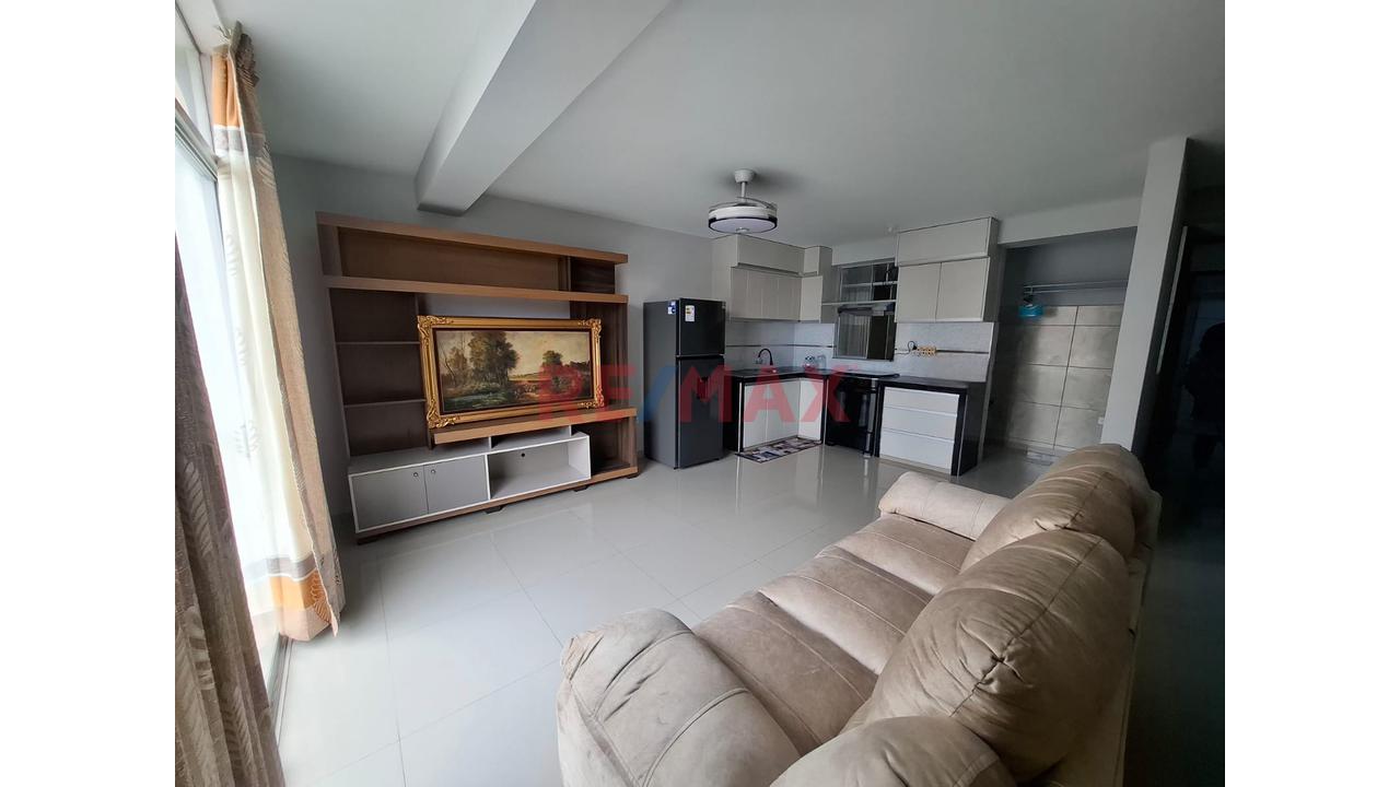 Vendo Minidepa Semiamoblado 3Er Piso 55.78 M2 Usd 80,000