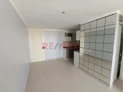 🏡 🔑📍 Departamento En Alquiler, Piso 11, A Pasos De La Ucv Y A Media Cuadra De Av. Sánchez Cerro 📍Condominio Oasis!🔑