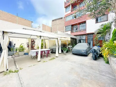 Venta de Casa en La Victoria - Lima 4 Dormitorios 