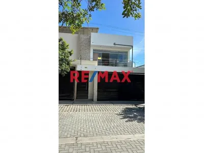 ✔✔Alquilo Lindo Departamento ❗❕Urb. Boulevard Park Plaza📌 A Una Cuadra De La Garita Principal📐144M2 De Confort, Espacio Y Tranquilidad ✔✔Urbanización Cerrada Vigilancia 24/7👀
