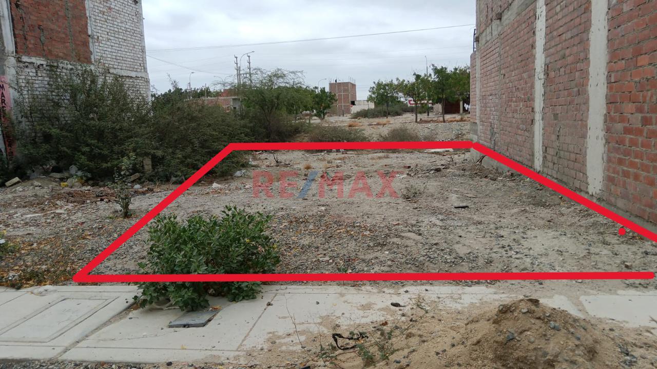 Venta Terreno En Urb La Planicie  - 2Da Etapa