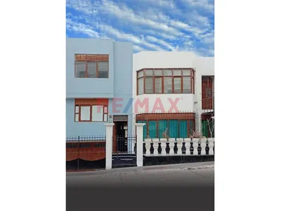 Venta Casa Urbanizacion Garibaldi