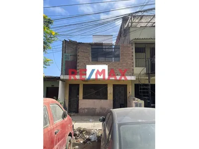 Terreno En Villa El Salvador A 5 Minutos Del Tren
