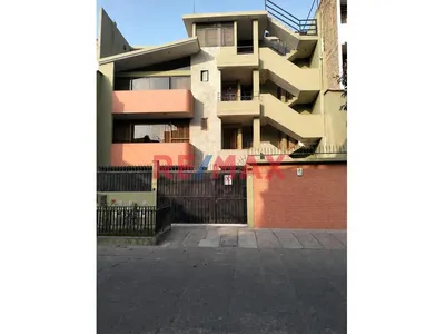 Venta De Departamento Tipo Casa En Los Olivos