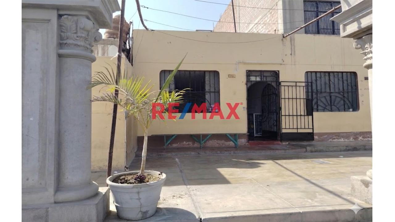 Terreno Comercial En Venta Frente Al Santuario Del Señor De Luren