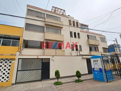 Alquilo Dpto. Remodelado, Luminoso Y Ventilado A Pasos De Escardo Y Patriotas