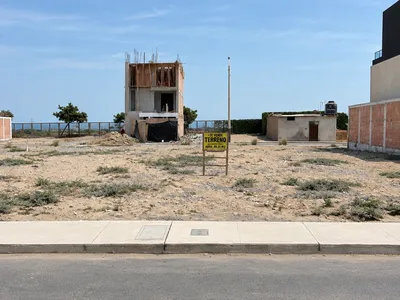 Terreno en venta, Urb. Altos del Valle de Moche